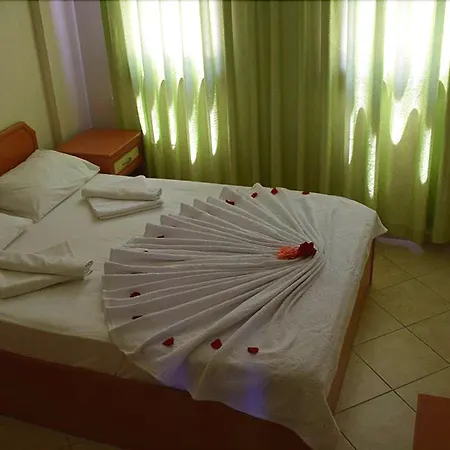 Otel Minta 2*
